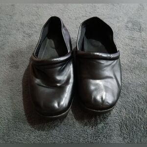 Safe T Step Slip Resistant Shoes